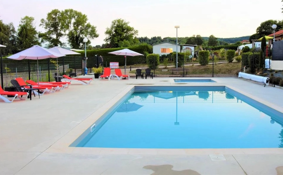 Camping de la Belle Etoile Rhone-Alpes - Saint-Bonnet-le-Château visuel 1/2