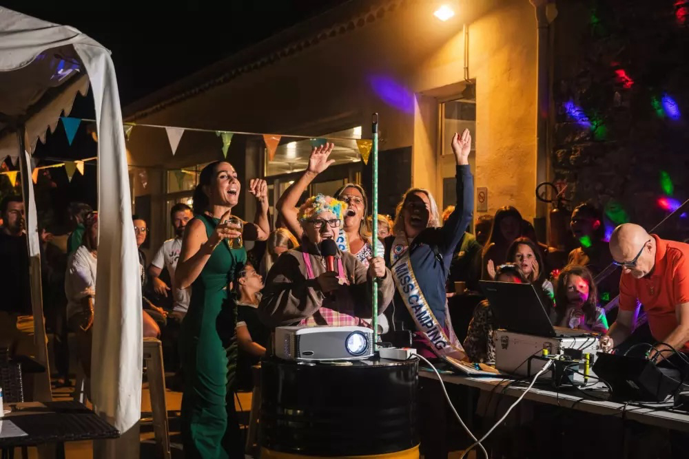 Chateau De L'hom Languedoc-Roussillon - Saumane visuel 8/11 Chateau De L'hom Languedoc-Roussillon - Saumane visuel 8/11