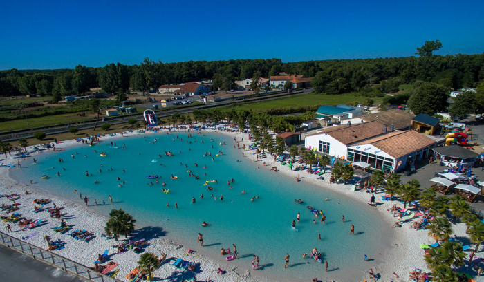 Camping - Les Mathes-La Palmyre - Poitou-Charentes - Atlantique Parc Camping - Les Mathes-La Palmyre - Poitou-Charentes - Atlantique Parc