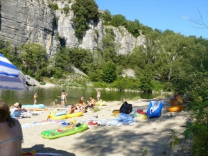 Camping -Camping du Pont - Pradons - Rhone-Alpes - France Camping -Camping du Pont - Pradons - Rhone-Alpes - France