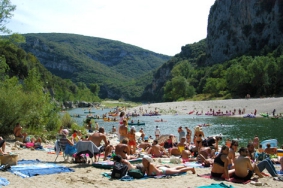 Camping -Camping du Pont d'Arc - Vallon-Pont-d'Arc - Rhone-Alpes - France Camping -Camping du Pont d'Arc - Vallon-Pont-d'Arc - Rhone-Alpes - France