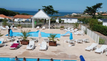 Camping -La Baie de Cayola - Château-d'Olonne - Pays de Loire - France Camping -La Baie de Cayola - Château-d'Olonne - Pays de Loire - France