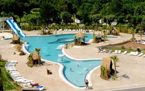 Camping -Le Dauphin - Argelès-sur-Mer - Languedoc-Roussillon - France Camping -Le Dauphin - Argelès-sur-Mer - Languedoc-Roussillon - France