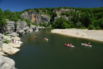 Camping - Balazuc - Rhone-Alpes - Le Retourtier Camping - Balazuc - Rhone-Alpes - Le Retourtier