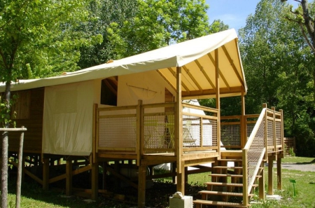 Camping -Les Grands Prés - Dieulefit - Rhone-Alpes - France Camping -Les Grands Prés - Dieulefit - Rhone-Alpes - France