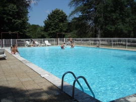Camping -Rochecondrie - Viviers - Rhone-Alpes - France Camping -Rochecondrie - Viviers - Rhone-Alpes - France