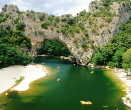 Camping Rhone-Alpes - 694 - campings